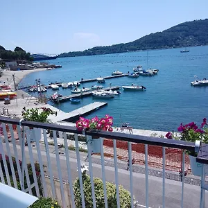  Appartamento Openspace Fronte Mare Esclusivo Due Letti Matrimoniali A Portovenere